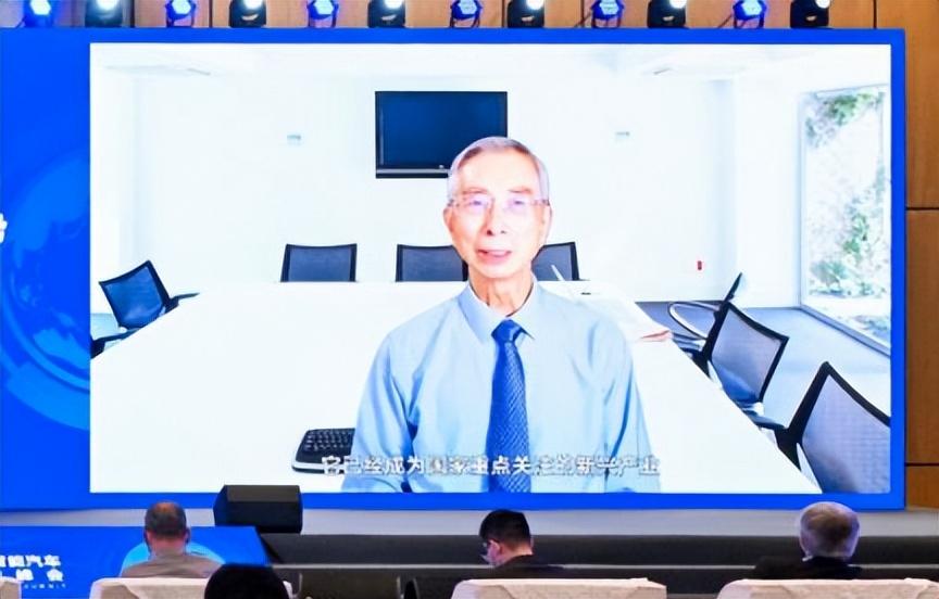 最新CPU架構(gòu)，技術(shù)革新引領(lǐng)性能飛躍