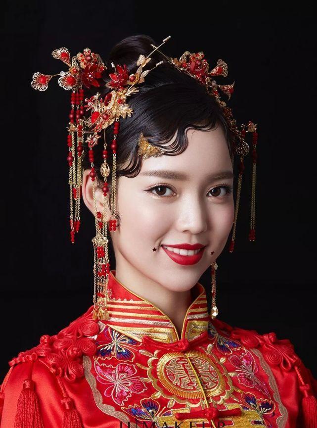 最新新娘造型教程，塑造絕美新娘妝，打造完美婚禮形象