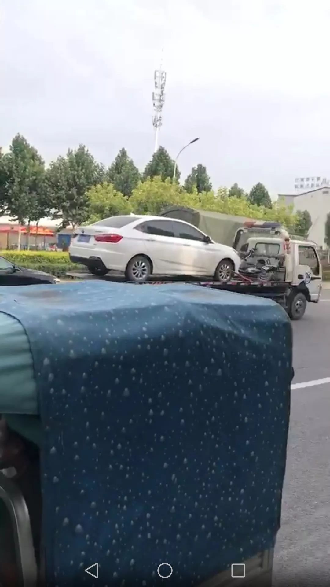 保定車禍?zhǔn)鹿尸F(xiàn)場(chǎng)救援進(jìn)展及后續(xù)關(guān)注，最新消息匯總